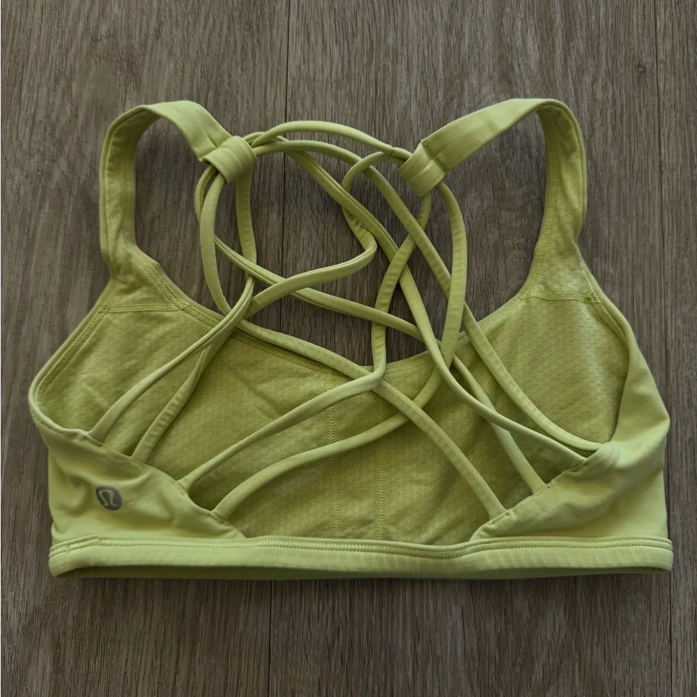 Lululemon Athletica Lime Green Sports Bra - Picture 3 of 3